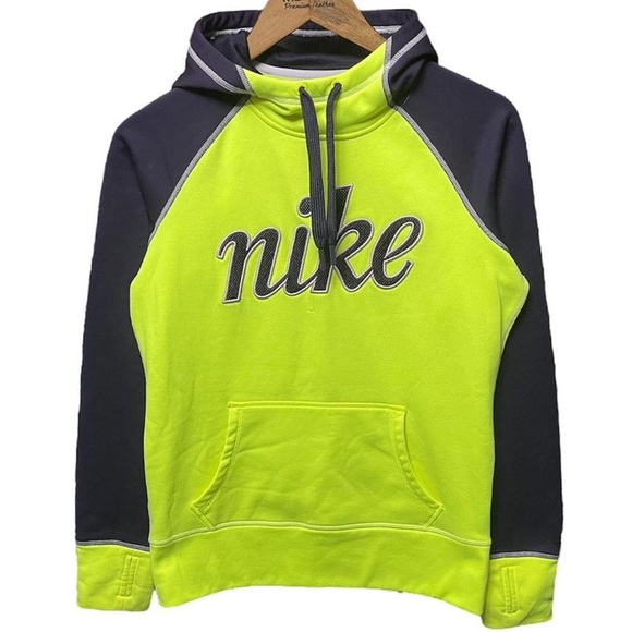 Nike Tops - Nike therma-Fit cursive spell out activewear longsleeve hoodie sweatshirt